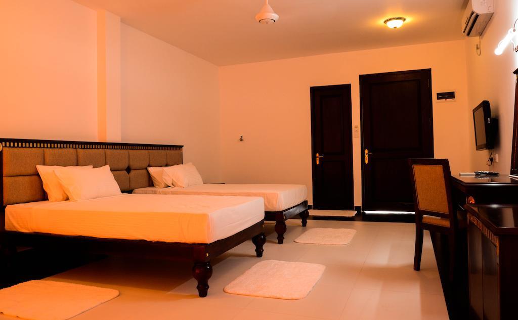 Marina Beach Passikudah Kamer foto